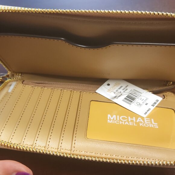 Michael Kors Adele Metallic Woven Leather Wallet - NWT- See Photos For Callout - Picture 3 of 12